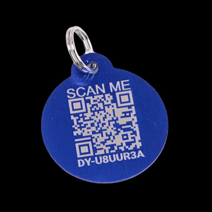 The original blue Driyu tag, with its QR and silver ring